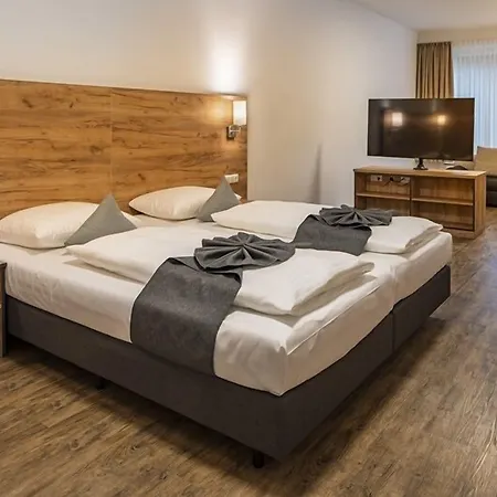 Maiers Hotel 3*